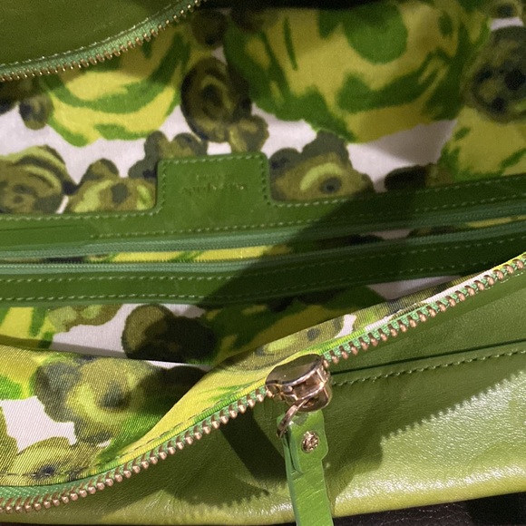 Kate spade EUC green purse with matching wallet - Picture 7 of 9